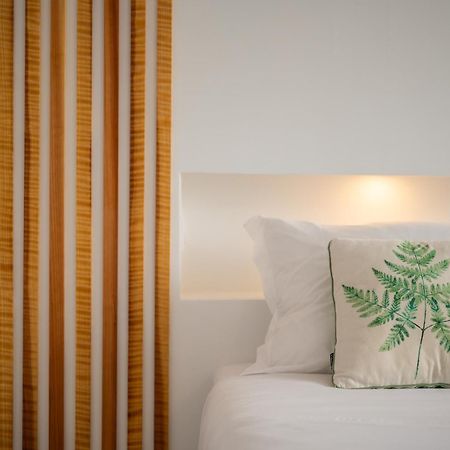 P&H Holiday Beach Apt Ponta Delgada Exterior foto