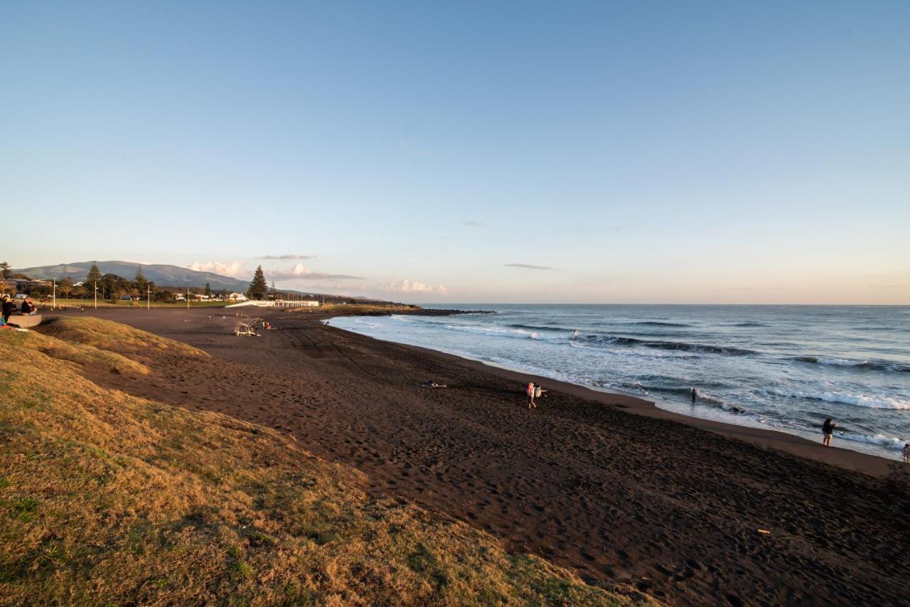 P&H Holiday Beach Apt Ponta Delgada Exterior foto