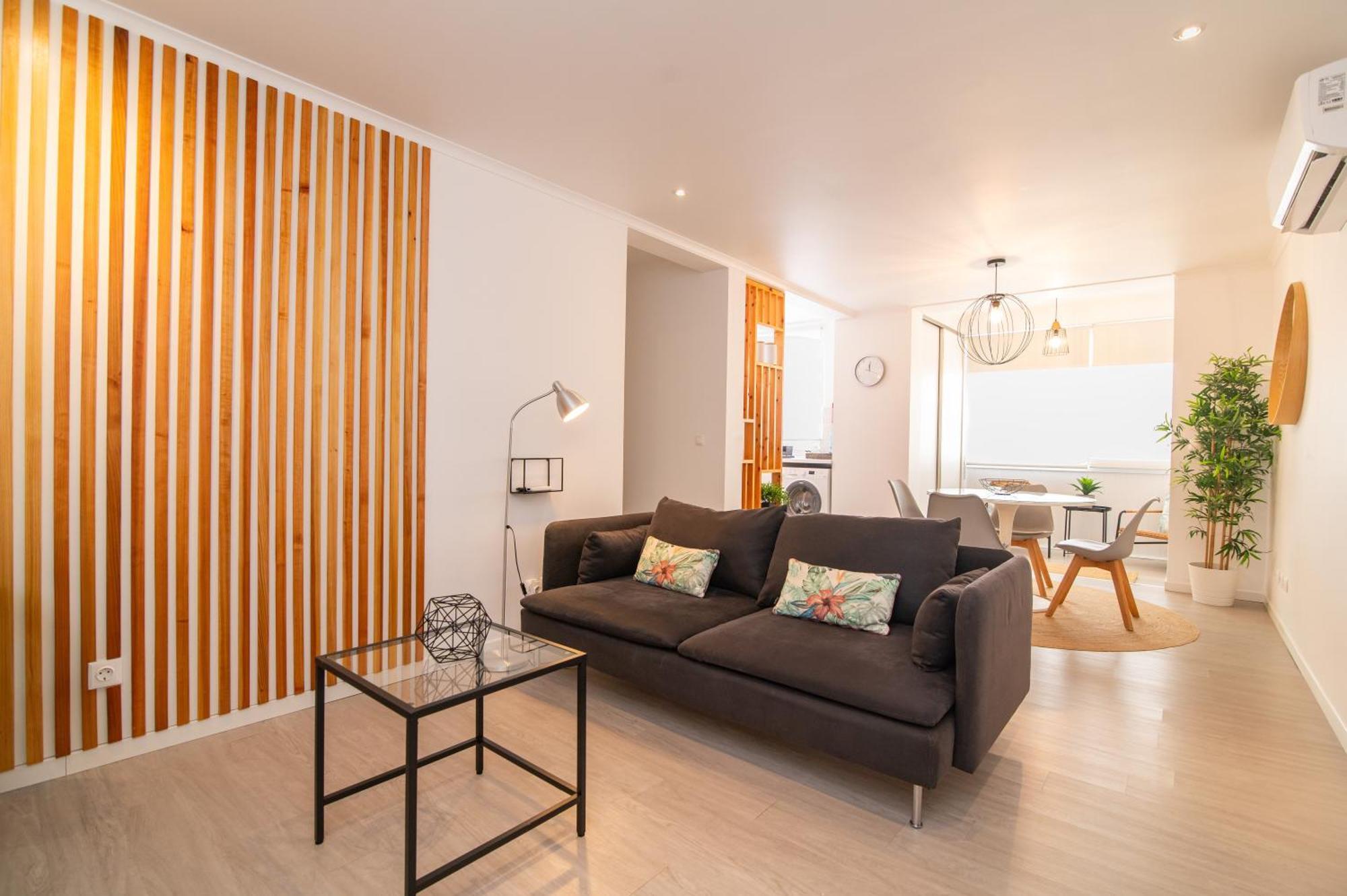 P&H Holiday Beach Apt Ponta Delgada Exterior foto
