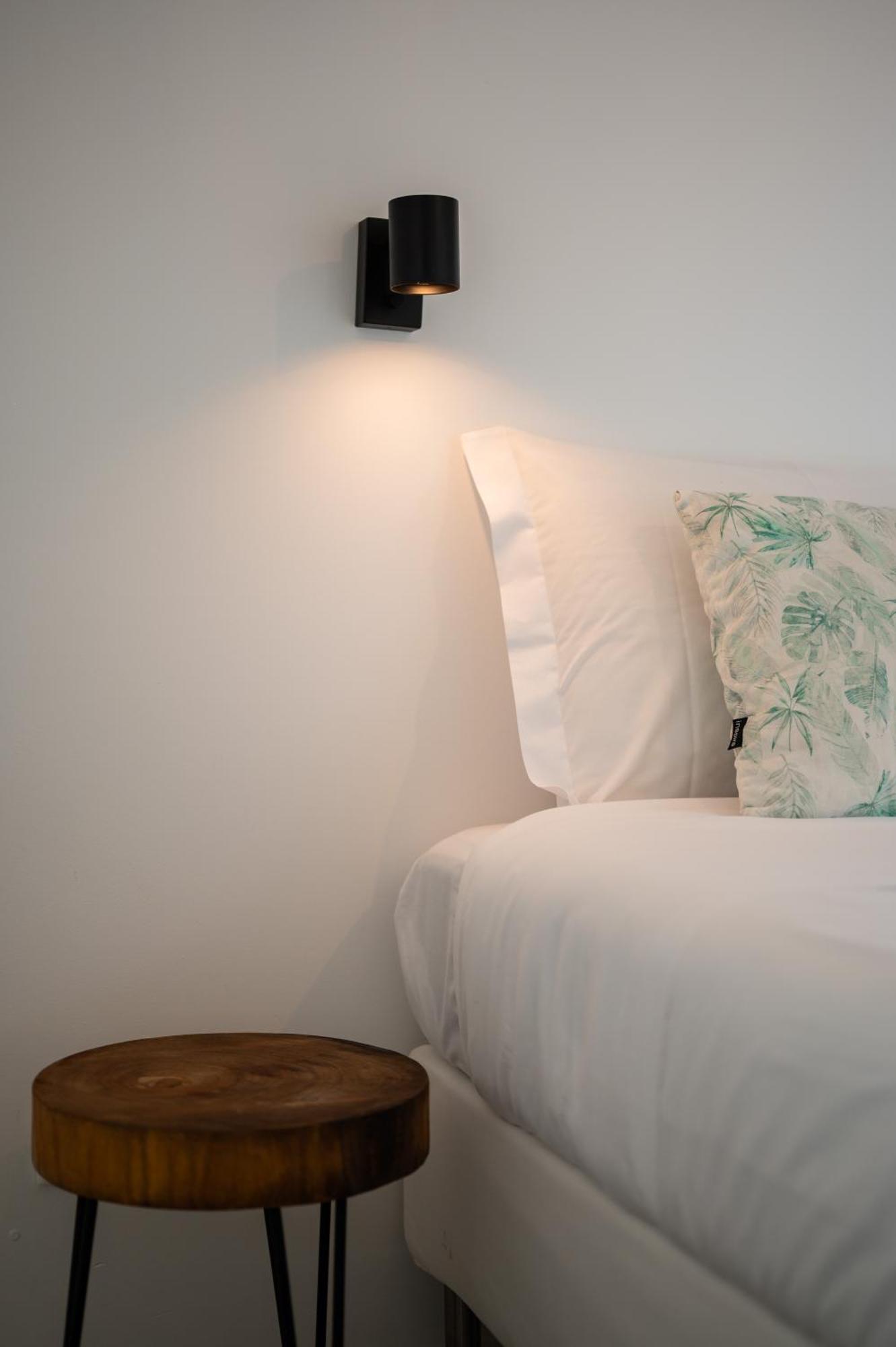 P&H Holiday Beach Apt Ponta Delgada Exterior foto